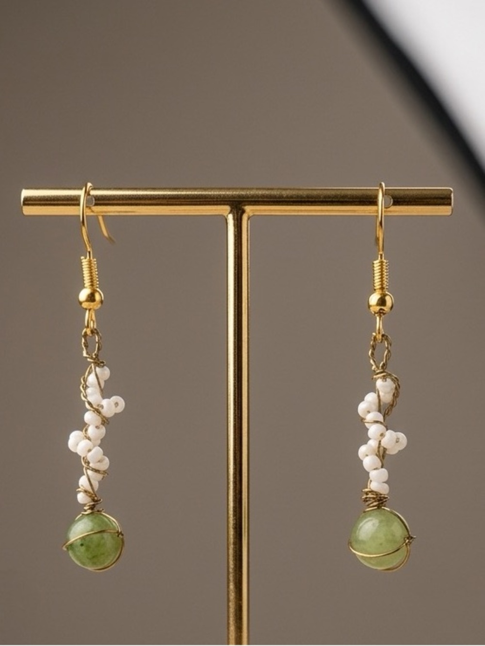 Exquisite  Green Stone and White Bead Drop Earrings — Gold Tone